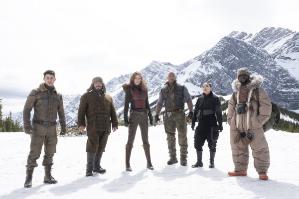 KAREN GILLAN – Jumanji: The Next Level, Promos