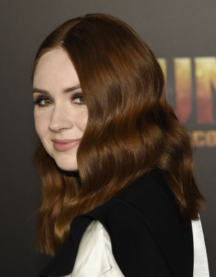 Karen Gillan pic #960412