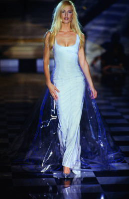 Karen Mulder - Versace Haute Couture F/W 1995
