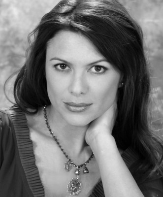 photo 5 in Kari Wuhrer gallery [id69668] -0001-11-30 00:00:00