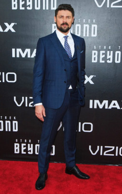 Karl Urban pic #1180814