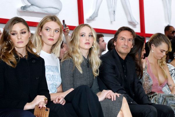 Karlie Kloss - Christian Dior show in Paris