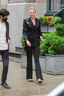 Karlie Kloss - New York | June 09, 2021