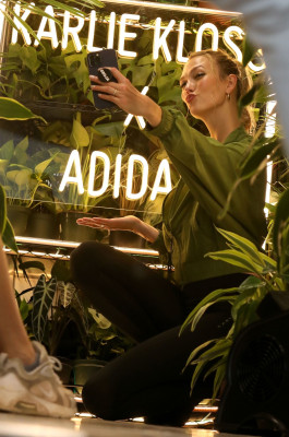 Karlie Kloss - Shooting 'Adidas x Karlie Kloss' in New York | June 8, 2021