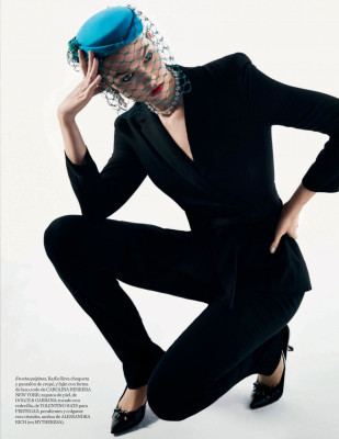KARLIE KLOSS in Vogue Magazine, Spain December 2019