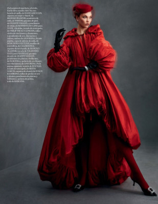 KARLIE KLOSS in Vogue Magazine, Spain December 2019