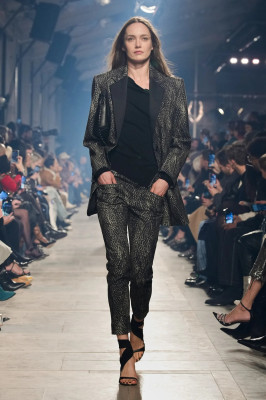 Isabel Marant Fall Winter 2023 Fashion Show in Paris