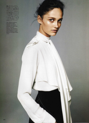 Karmen Pedaru pic #358414