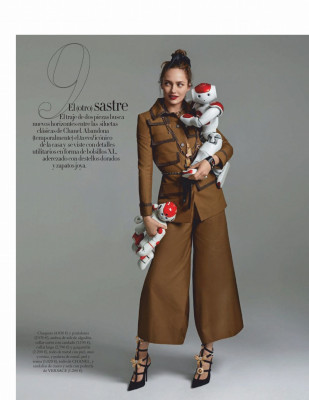 KARMEN PEDARU in Harper’s Bazaar Magazine, Spain January 2020