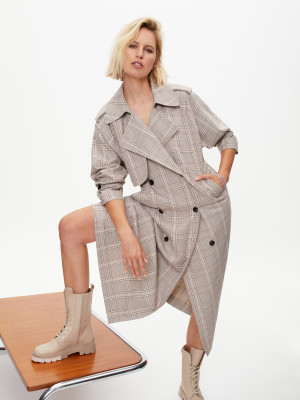 Karolina Kurkova - About You Shoes Fall 2023