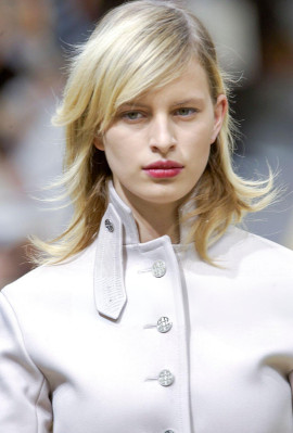 Karolina Kurkova for Louis Vuitton Fall Winter 2002
