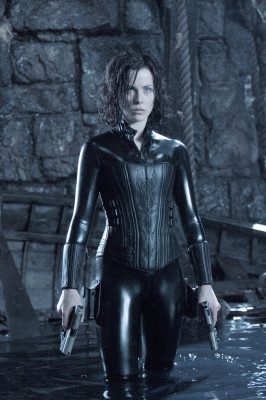 Kate Beckinsale pic #142005