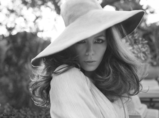 Kate Beckinsale pic #230631