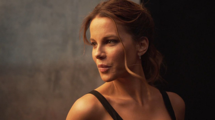 Kate Beckinsale – Somewhere Video October 2018