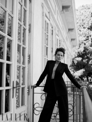 Kate Beckinsale – Tatler Magazine January