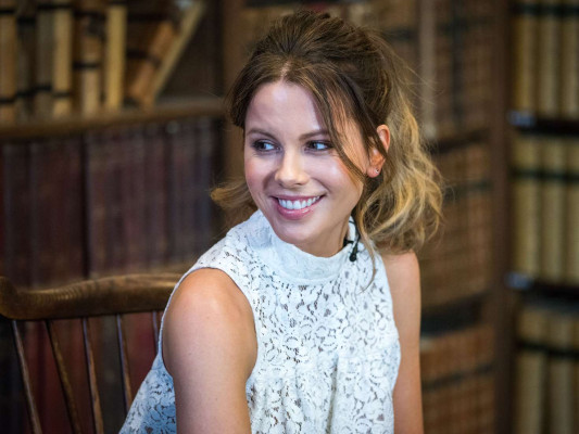 Kate Beckinsale pic #889929