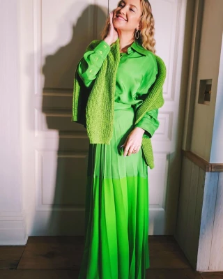 Kate Hudson - In Bloom (2022)