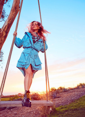 Kate Hudson by AB + DM for InStyle // March 2021