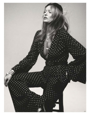 Kate Moss – British Vogue Magazine May 2019 Issue