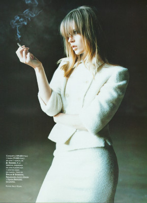 photo 16 in Kate Moss gallery [id18965] -0001-11-30 00:00:00