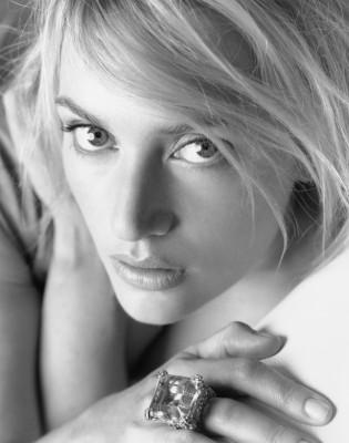 photo 20 in Winslet gallery [id93855] 2008-05-21 00:00:00