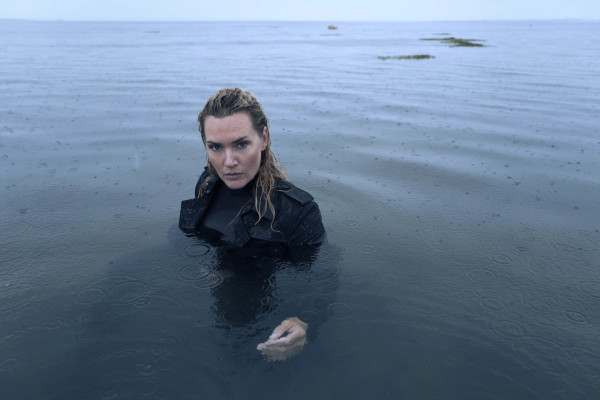 Kate Winslet by Greg Williams for LA Times // Aug 2021