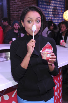 Katerina Graham pic #700507