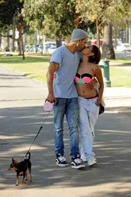 Katerina Graham pic #680039