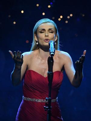 Katherine Jenkins – Magic Of Christmas at the London Palladium 11/25/2018