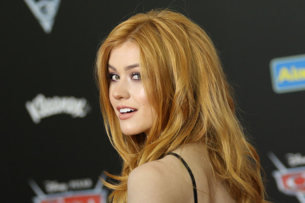Katherine McNamara pic #974238