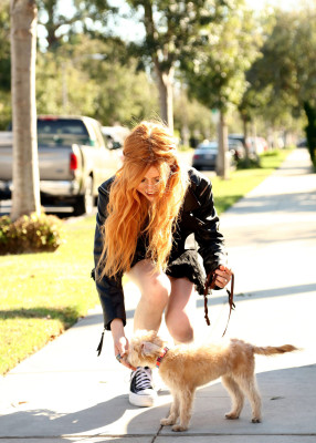 Katherine McNamara pic #865938