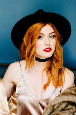 Katherine McNamara pic #1038027