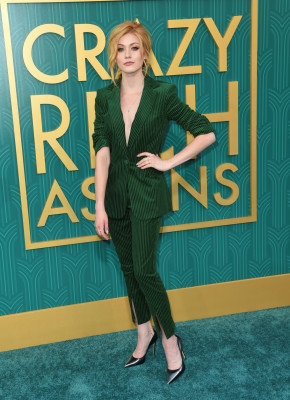 Katherine McNamara pic #1091366