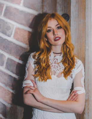 Katherine McNamara pic #970514