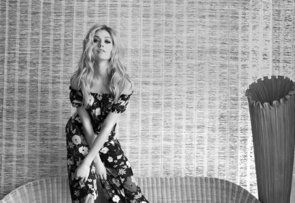 Katherine McNamara – Imagista November 2019