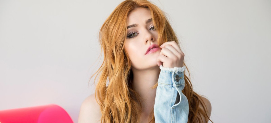 Katherine McNamara pic #987321
