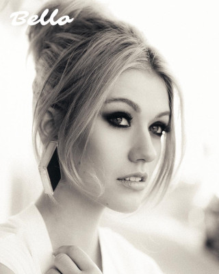 Katherine McNamara pic #1111817