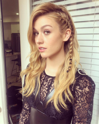 Katherine McNamara pic #1139056