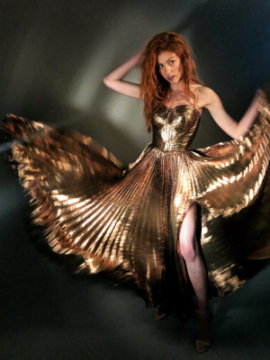 Katherine McNamara pic #1069717
