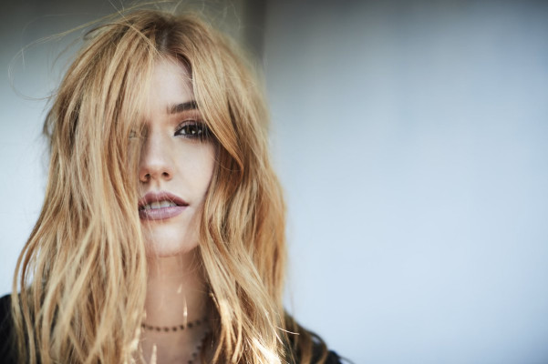 Katherine McNamara pic #1038845