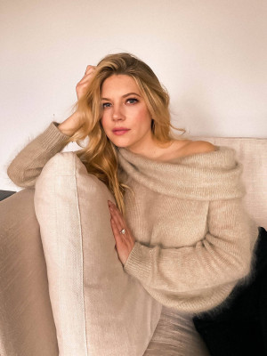 Katheryn Winnick for Rose and Ivy Journal // 2021