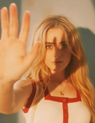 Kathryn Newton – Photoshoot 2019