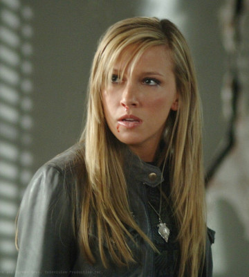 Katie Cassidy pic #165593
