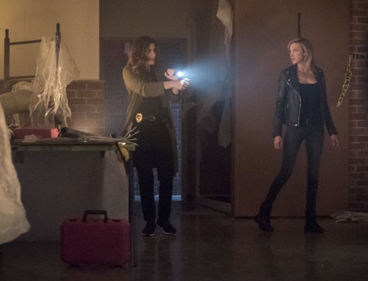 Katie Cassidy – “Arrow” Season 7 Stills 2018