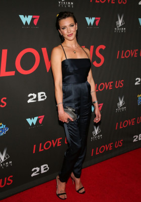 Katie Cassidy-I Love Us Premiere in Los Angeles 