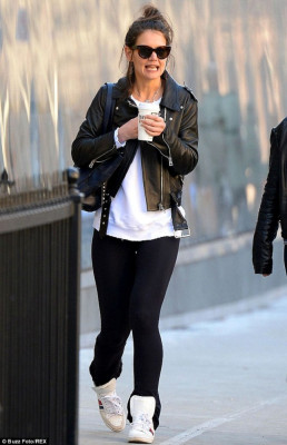 Katie Holmes pic #709559
