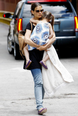 Katie Holmes pic #268204