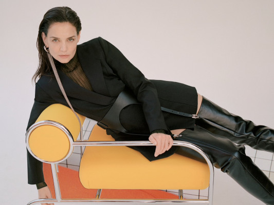 Katie Holmes by Bec Parsons for Vogue Australia // 2020