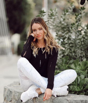 Katrina Bowden pic #1129268