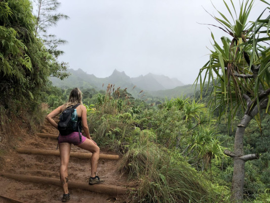 Katrina Bowden – “Oahu + Kauai Travel Guide” Photoshoot